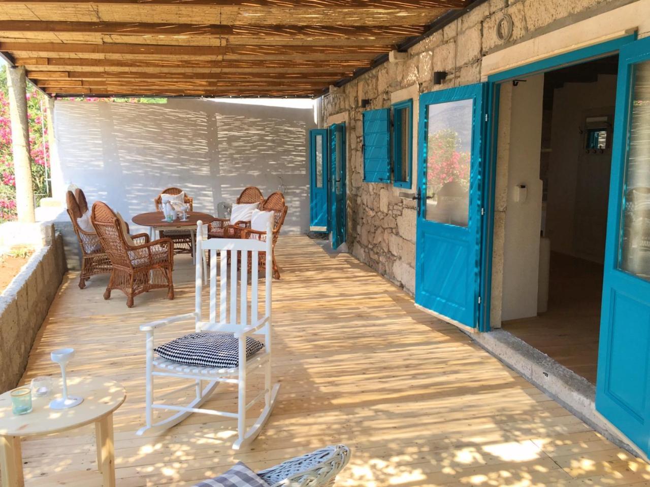 Eco Aparthotel The Dreamers'S Club Lumbarda Buitenkant foto