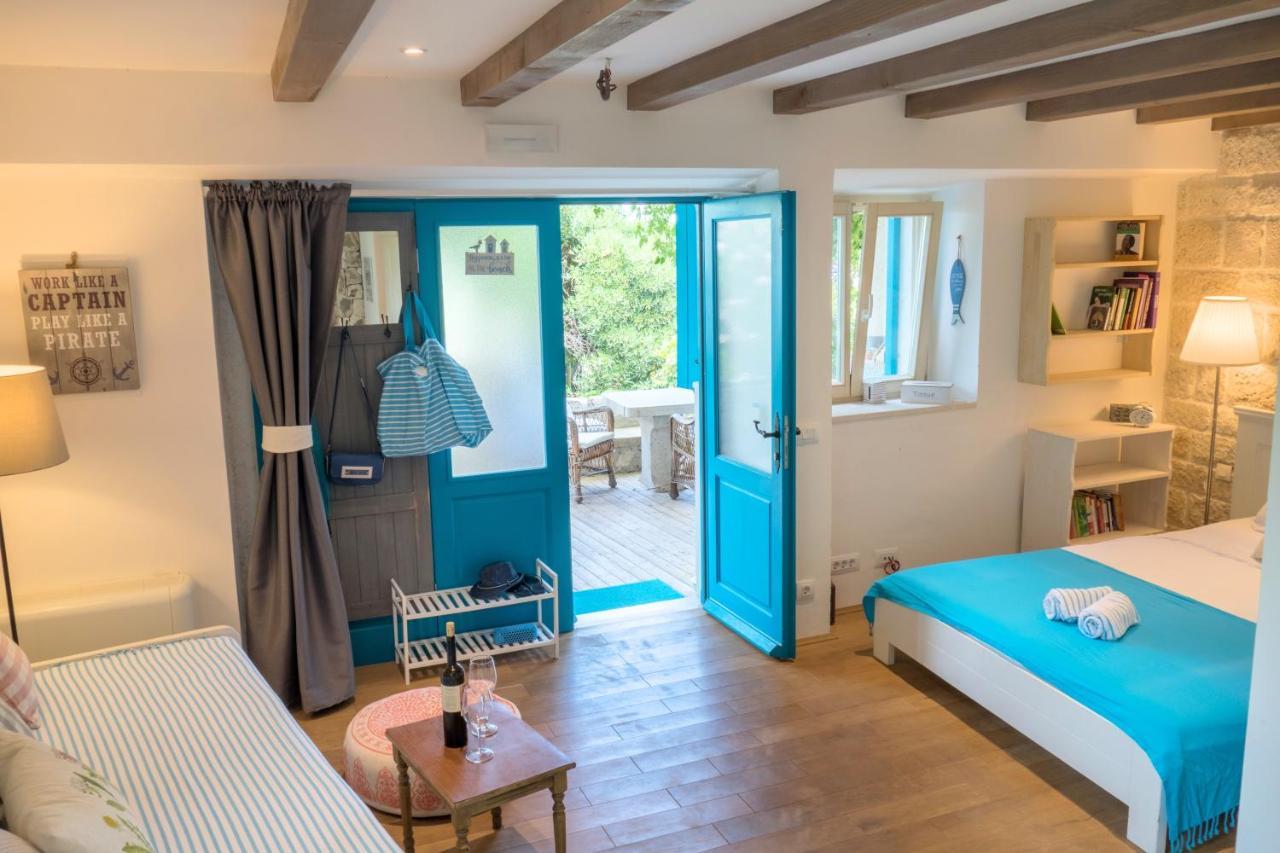 Eco Aparthotel The Dreamers'S Club Lumbarda Buitenkant foto